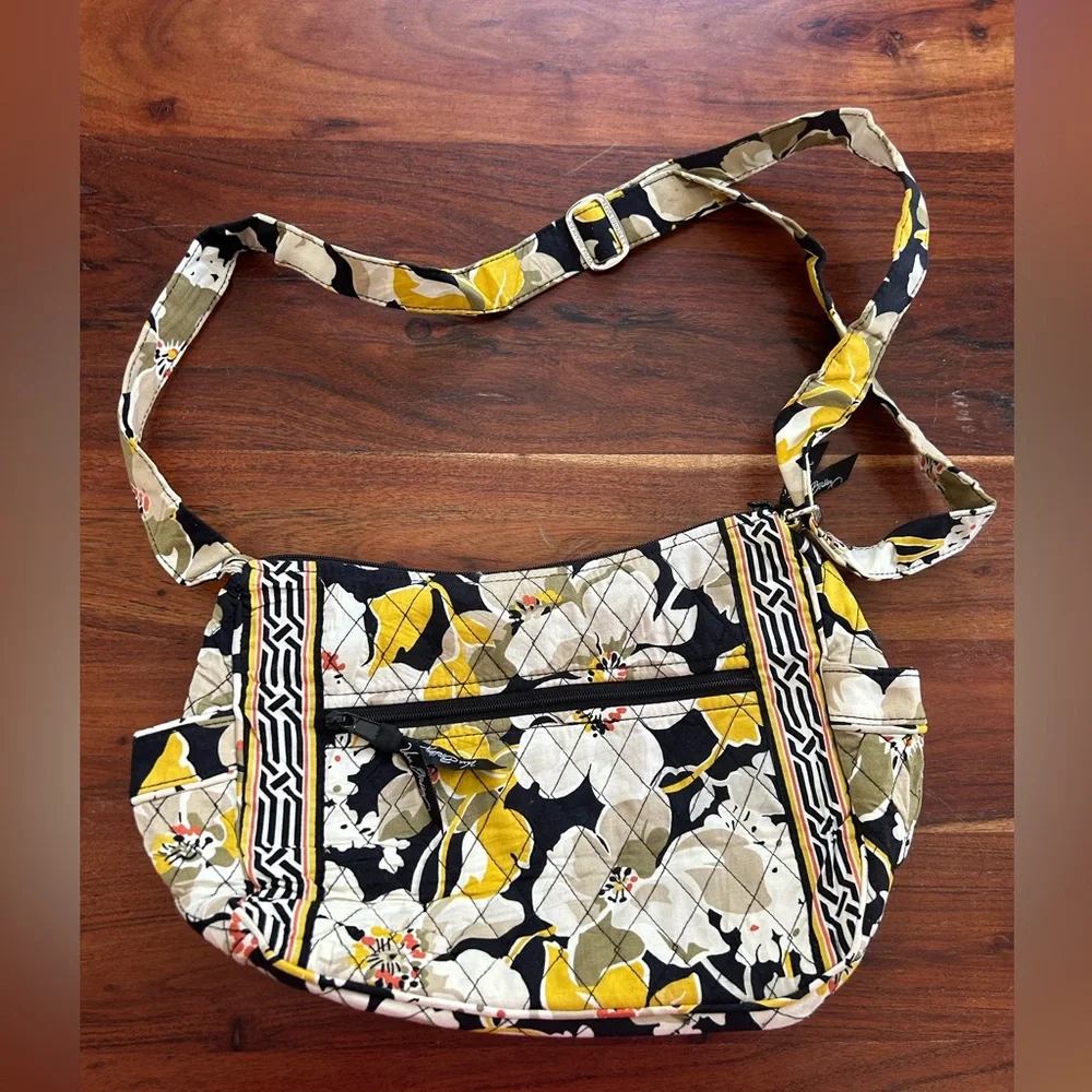 Vera Bradley cross body bag medium dogwood printed spring retired print - Picture 3 of 10